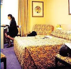 Hotel Armstrong picture