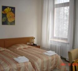 Metropolis Hotel picture