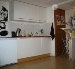 Amsterdam Cribs