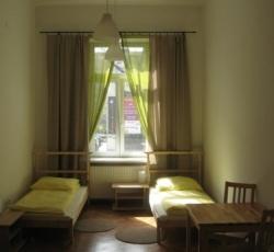 Hostel Yellow