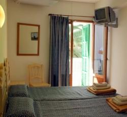 Hostal Calma picture