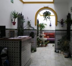 Triana Backpackers picture