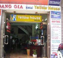 Yellow House Hotel