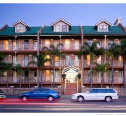 Central Railway Hotel