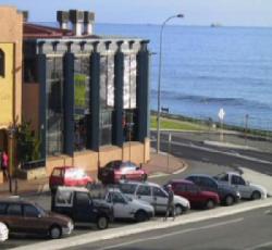 Ocean Beach Backpackers