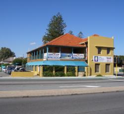 Perth Beach YHA (Indigo)