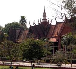 Rory's Pub and Guesthouse