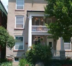 Australis Guest House