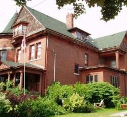 Bacpacker's International Hostel Inn