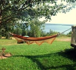 Bear On The Lake Guesthouse