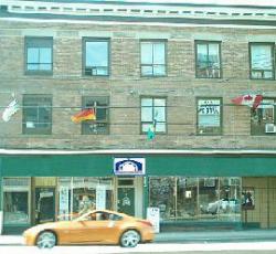 C and N Backpackers- Vancouver