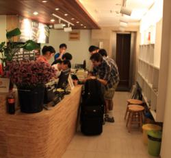 Mingtown Nanjing Road Youth Hostel