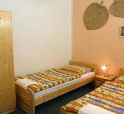 Ritchies Hostel Hotel