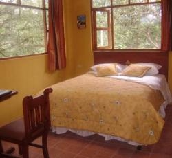 Biohostal Mindo Cloud Forest