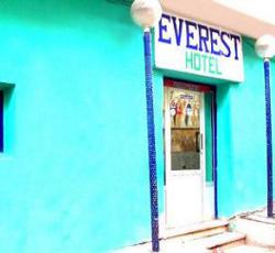 Everest Hotel
