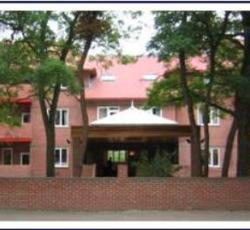 Parkside International Hotel