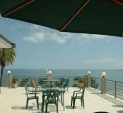 Mamas Tropic of Capricorn Resort