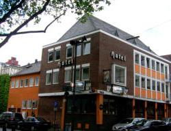 Hostel Am Rheinauhafen