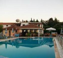 Yannis Hotel