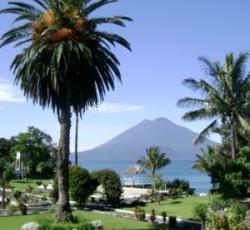 Hotel Jardines del Lago