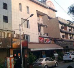Hotel Samrat