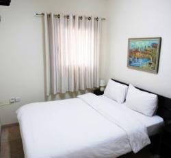 Dizengoff Beach Apartments