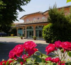 Hotel Alla Campagna 'Chocolate And Flowers Hotel'