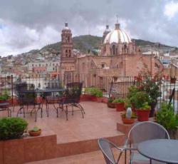 Villa Colonial Hostel