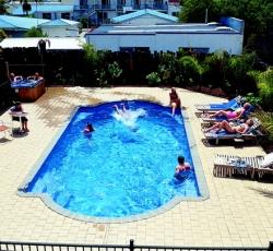 Bay Adventurer - Apartments Backpacker Resort