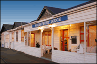Waterfront Lodge Backpackers