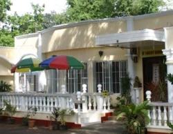 D' Lucky Garden Inn Suites