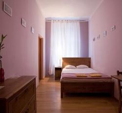 Nathan's Villa Hostel Warsaw