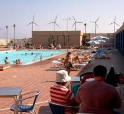 Centro Internacional de Windsurfing and Hostel