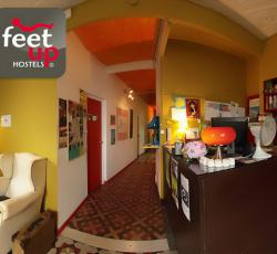 Feetup Hostel - Hilux Hostel