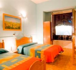 Hostal Gran Via 44