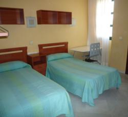 Hostal Juvenil Puerta Real