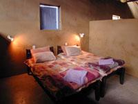 Stables Backpackers Hawane Resort