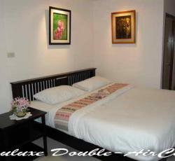 Baan Klang Vieng Hostel