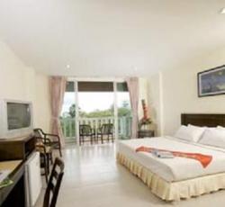 Karon Living Room Hotel