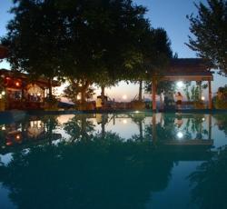 Atillas Getaway Travellers Resort