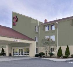 Red Roof Inn - Boston Logan